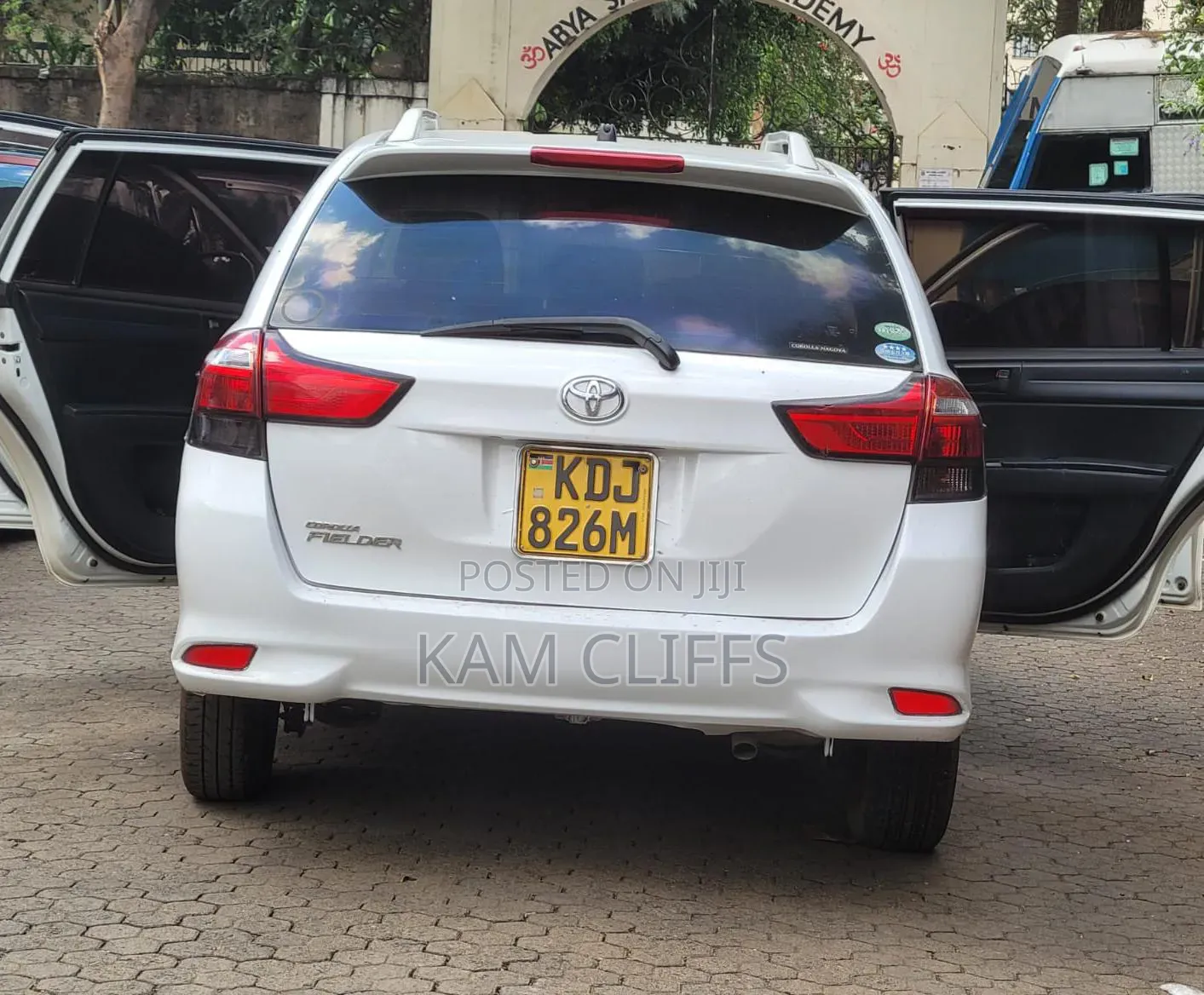 Toyota Corolla Fielder 2017 White