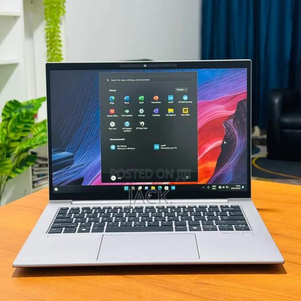 Laptop HP ZBook Firefly 14 G10 16GB Intel Core i7 SSD 512GB - main view