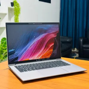 Laptop HP ZBook Firefly 14 G10 16GB Intel Core i7 SSD 512GB