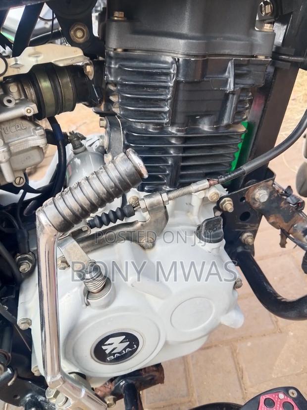 Bajaj Boxer 150 UG 2025 Black - thumbnail 4