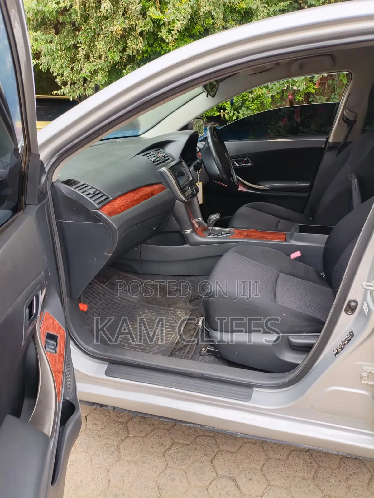 Toyota Premio 2009 Silver