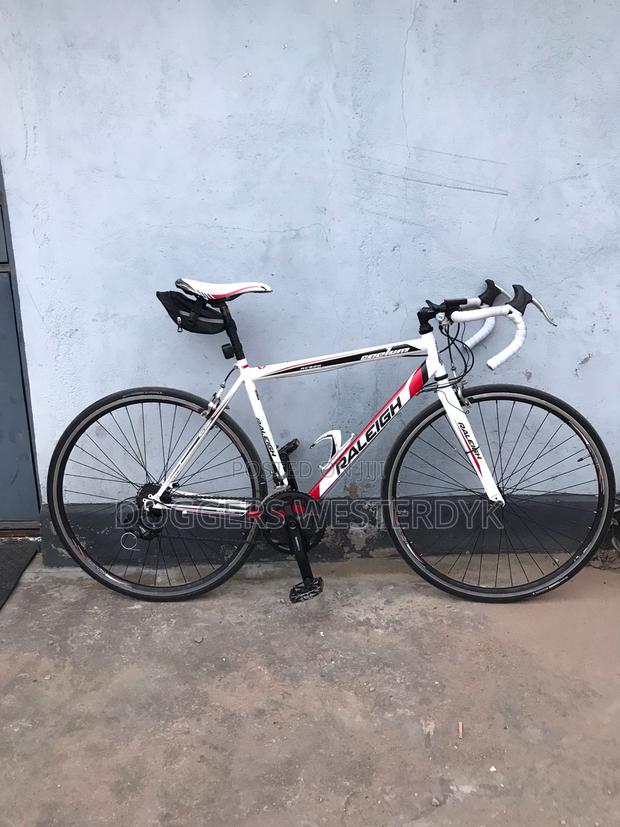 Raleigh 2012 White Road Bike