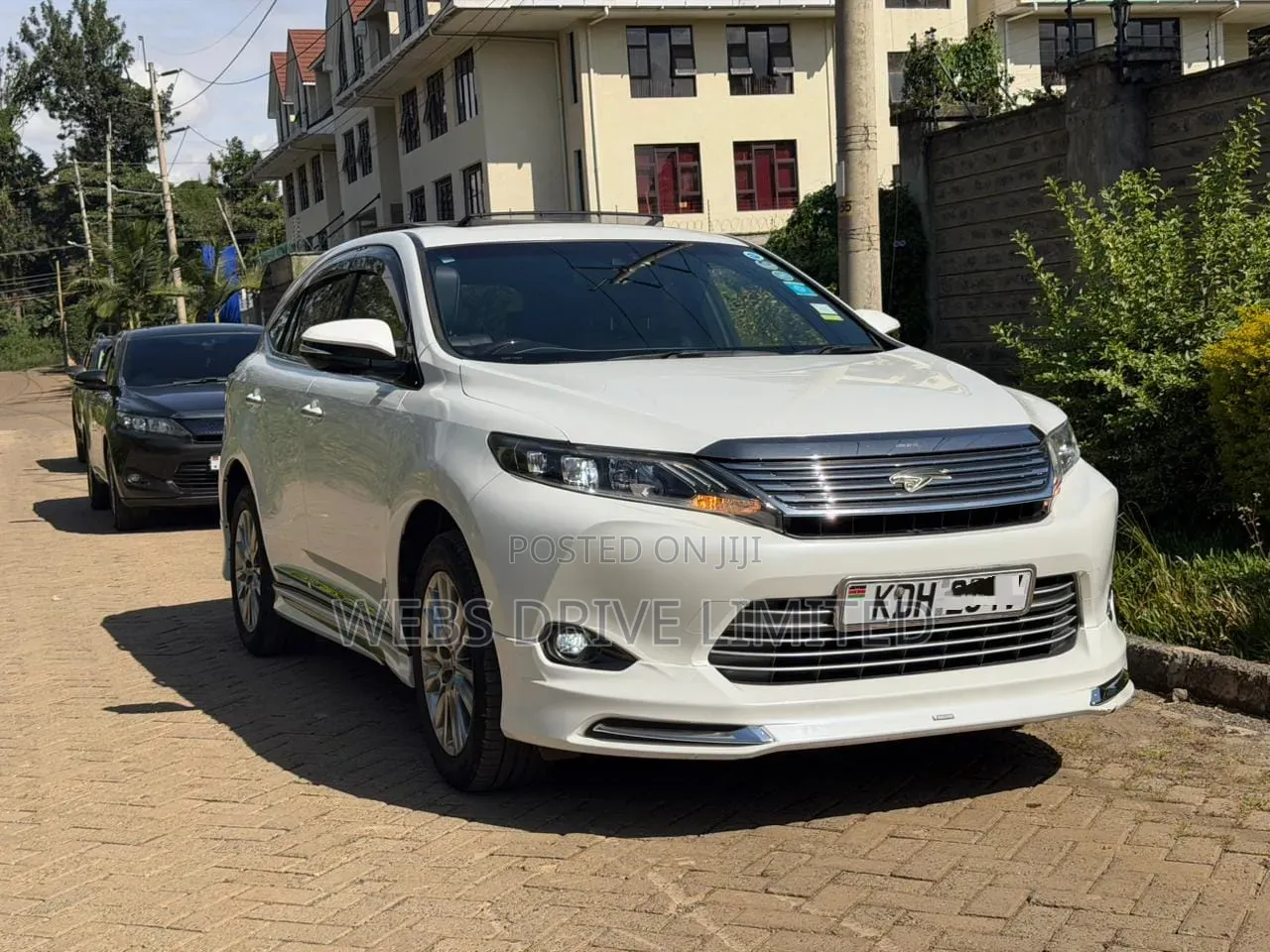 Toyota Harrier 2016 White