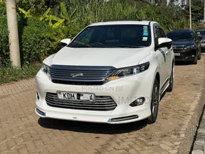 Toyota Harrier 2016 White