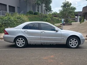 Mercedes-Benz C200 2004 Silver