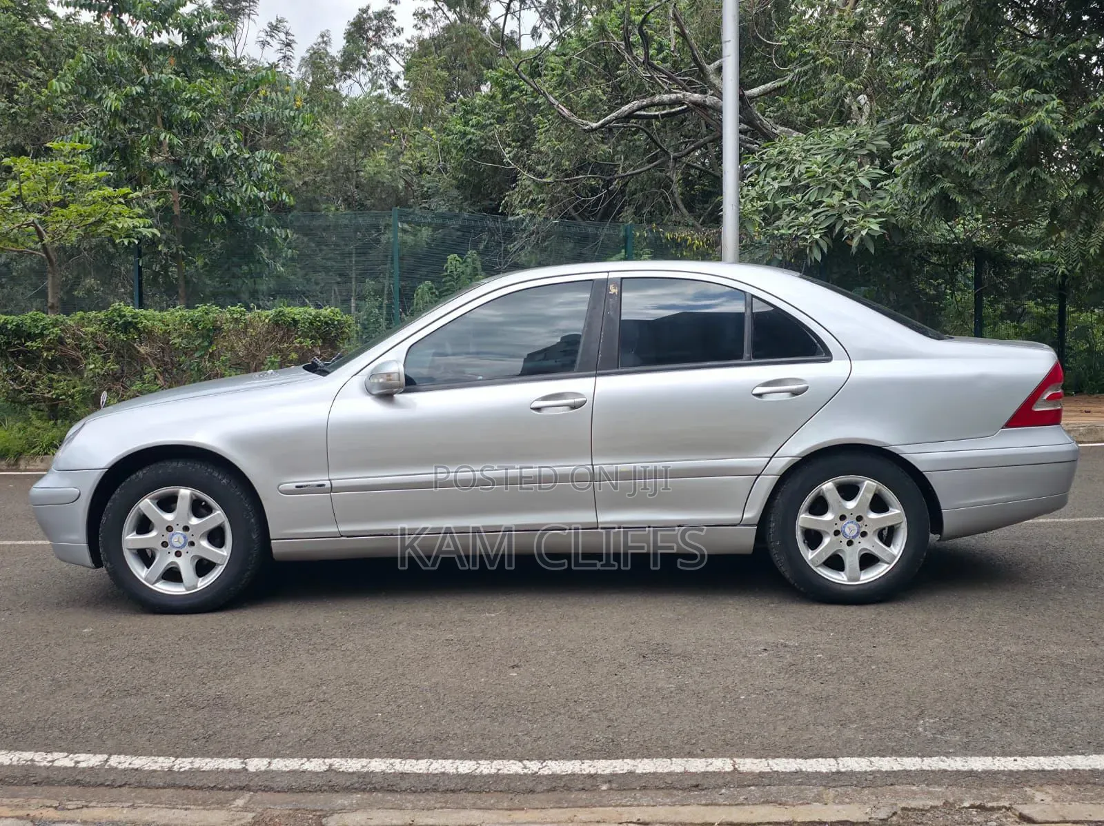 Mercedes-Benz C200 2004 Silver