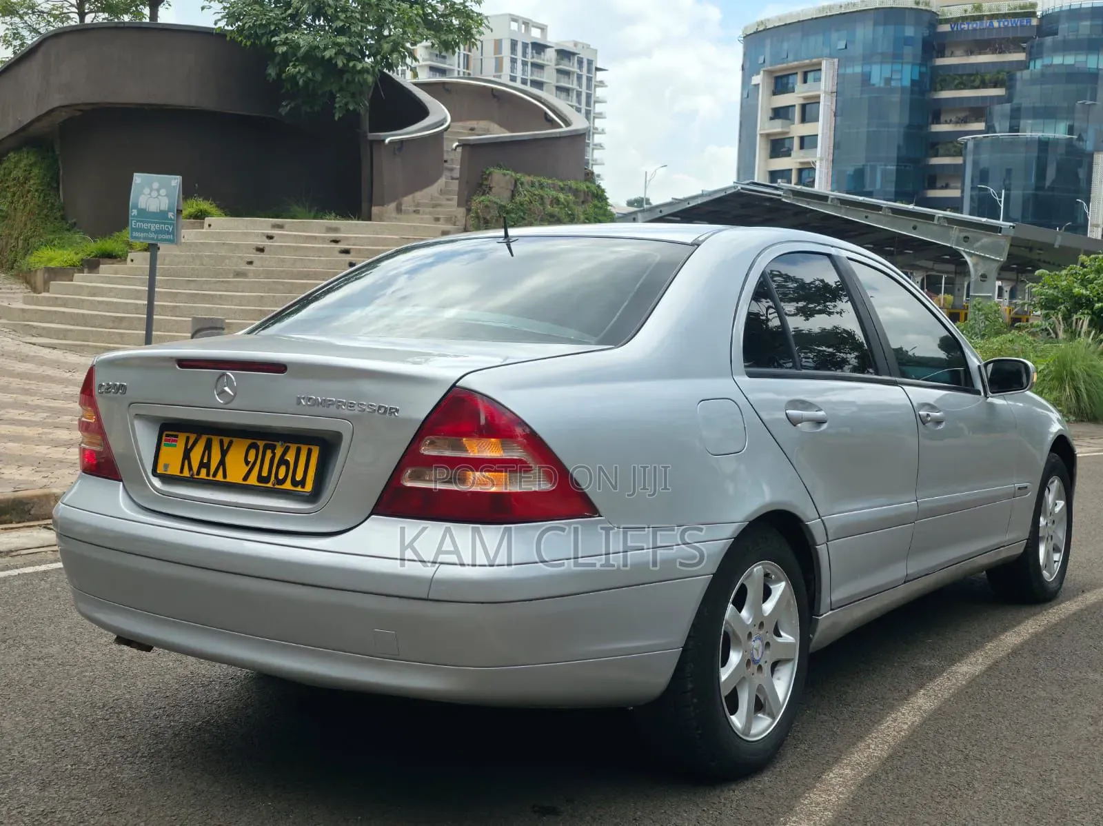 Mercedes-Benz C200 2004 Silver