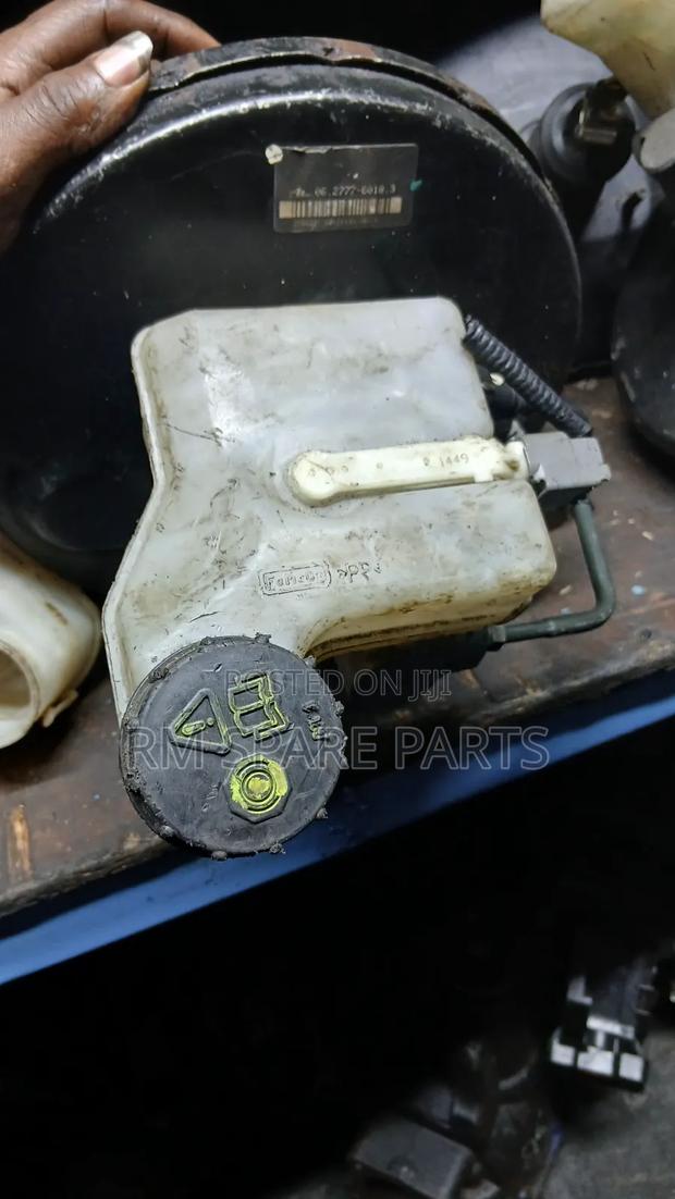 Breakbooster Mazda Axela