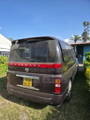 Nissan Elgrand 2010 Burgundy