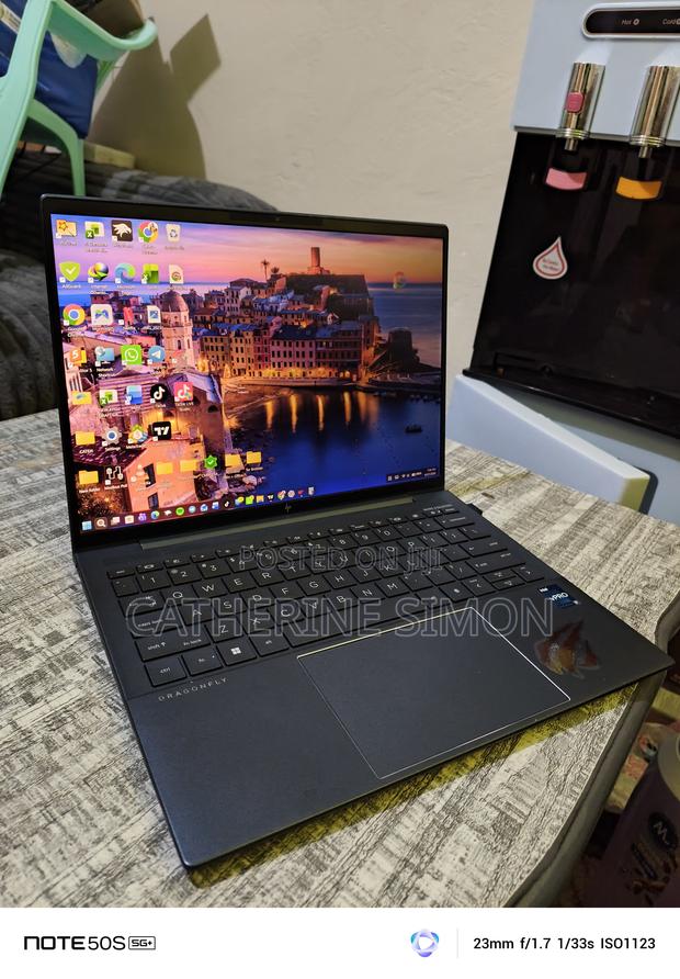 Laptop HP Dragonfly G3 16GB Intel Core i7 SSD 16 GB