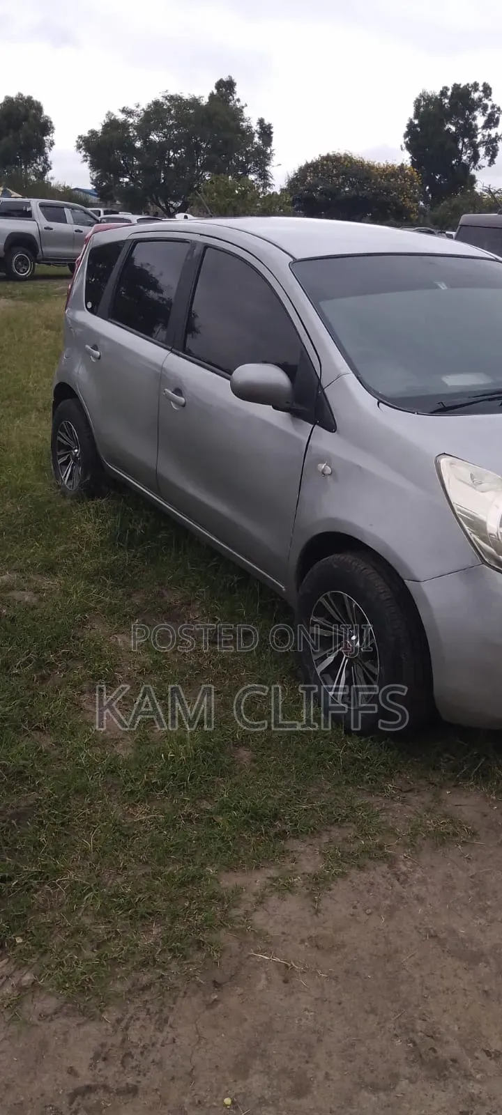 Nissan Note 1.4 2010 Silver