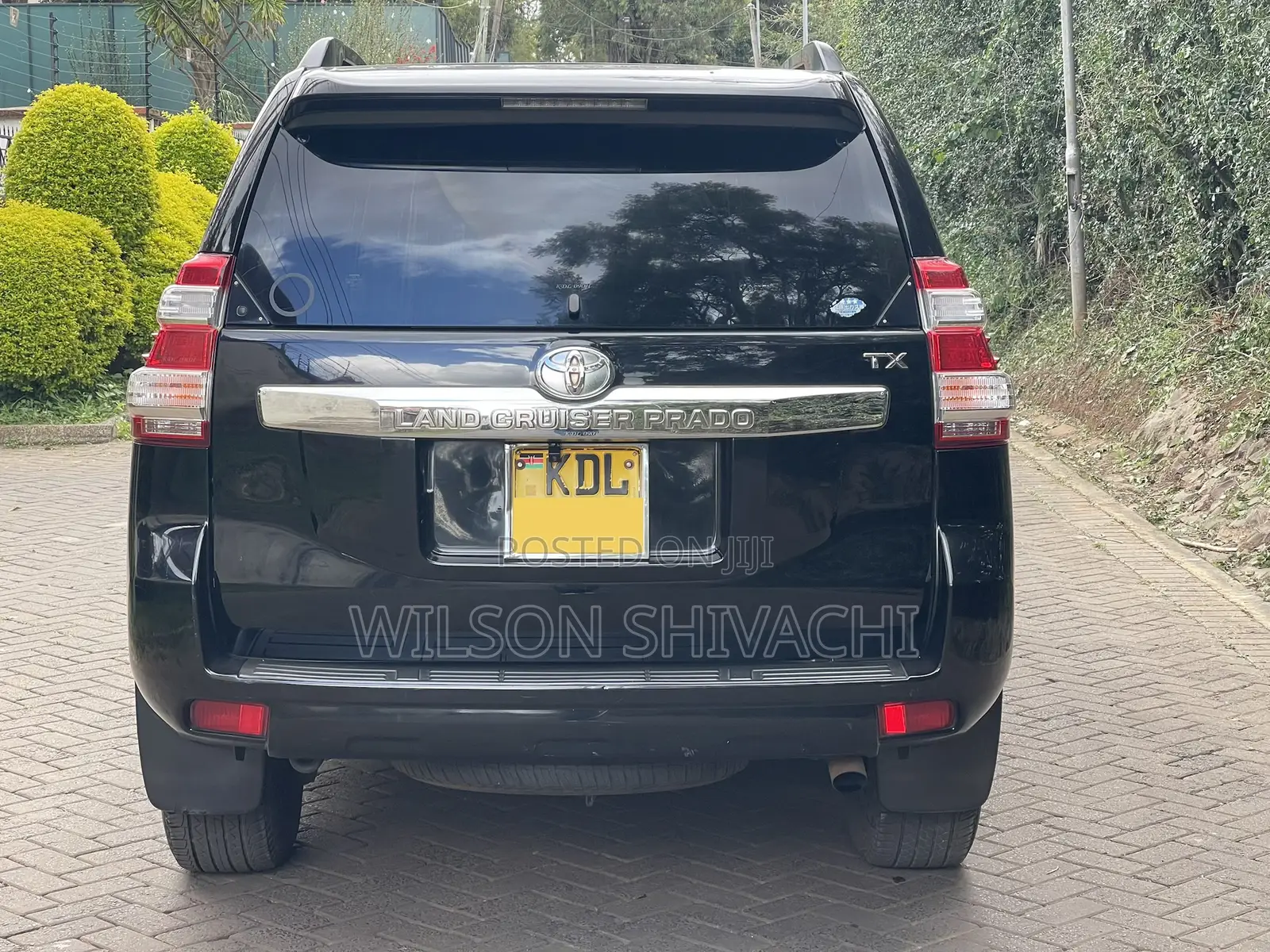 Toyota Land Cruiser Prado 2016 Black