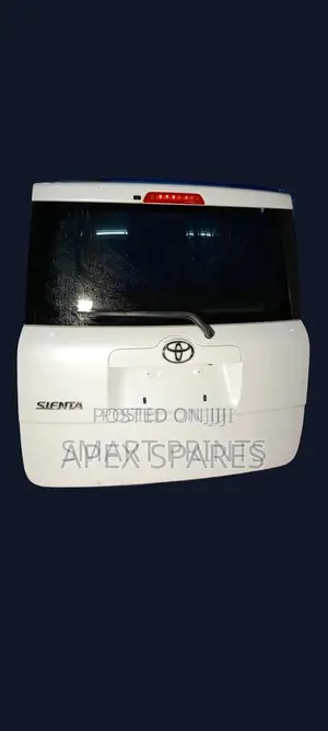 Toyota Sienta Boot Available