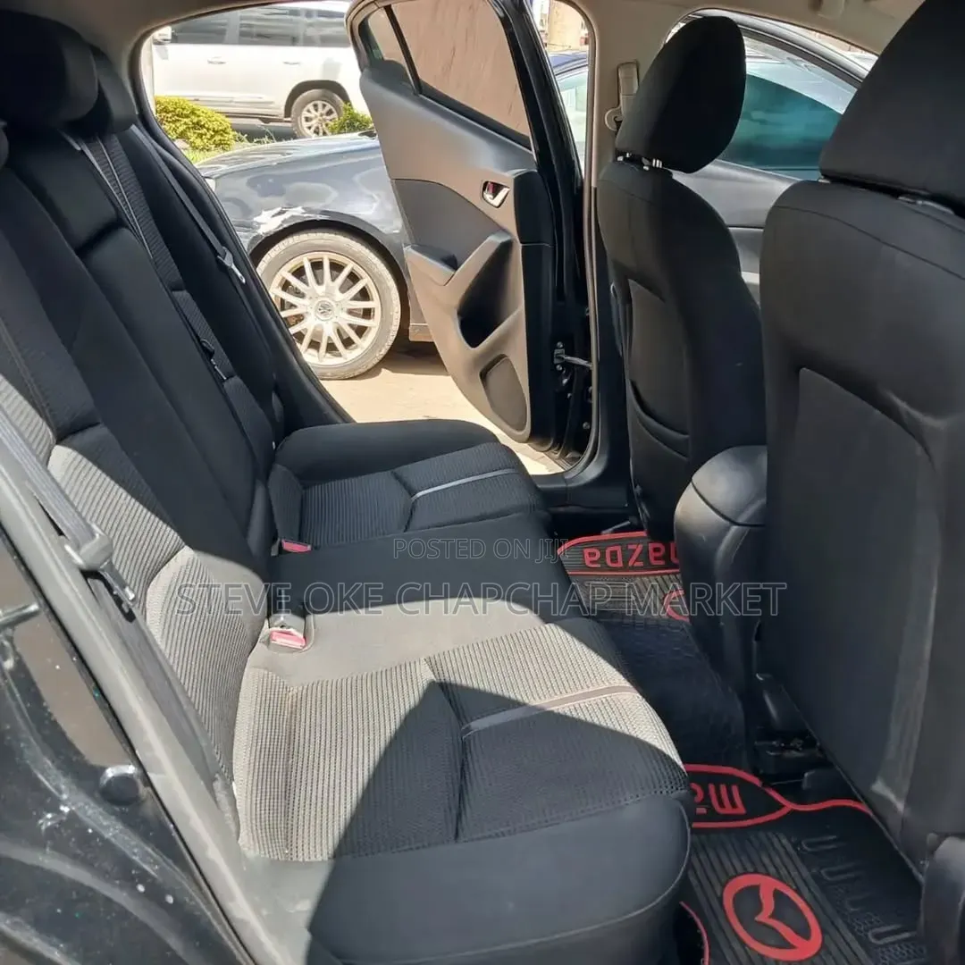 Mazda Axela 2018 Black
