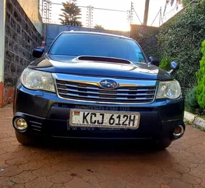 Subaru Forester 2010 Black