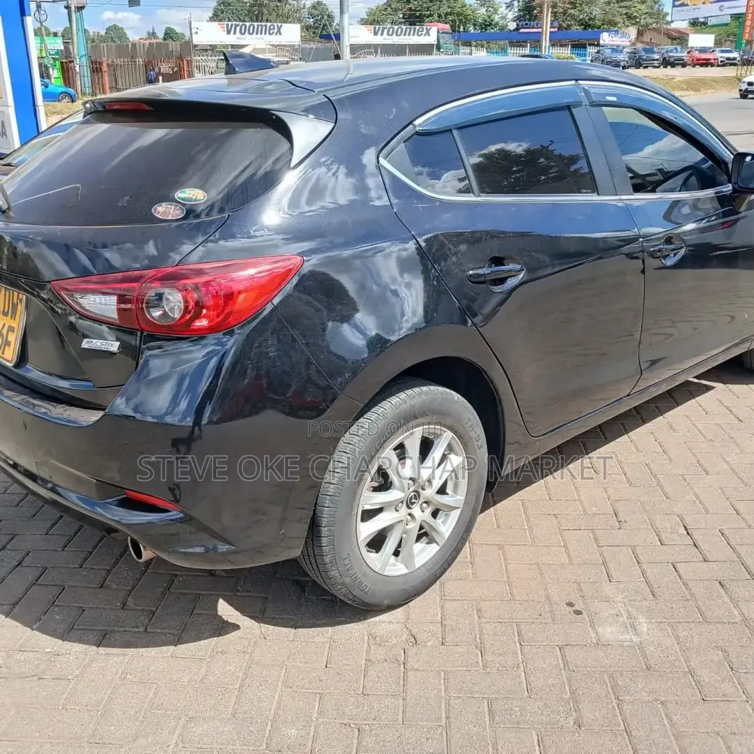 Mazda Axela 2018 Black
