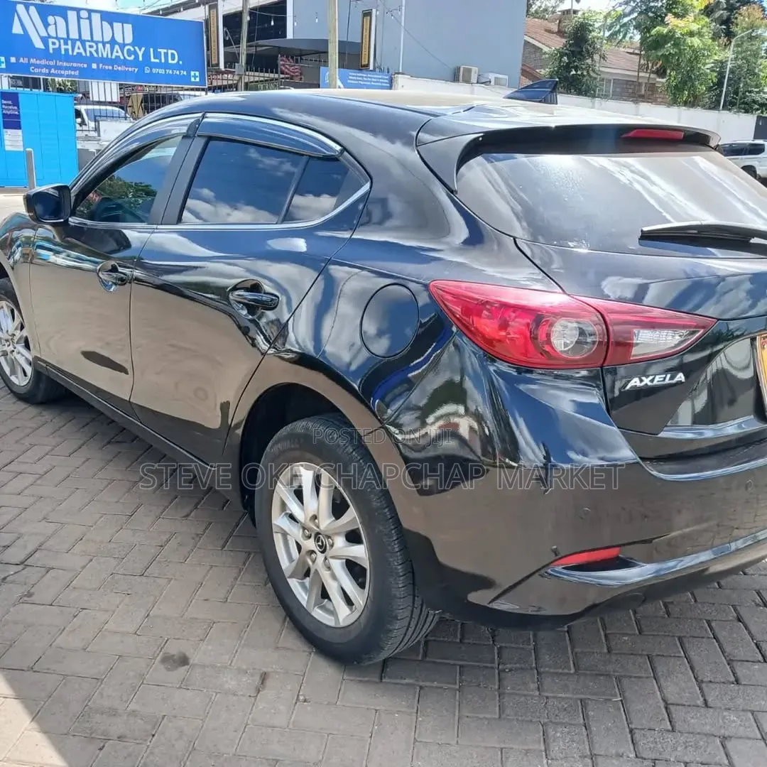 Mazda Axela 2018 Black