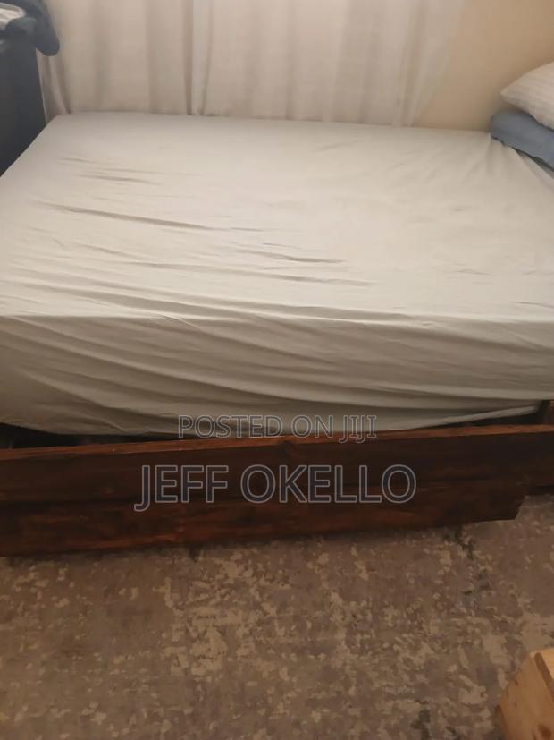 Pallet Bed(4.5 by 6) - thumbnail 4