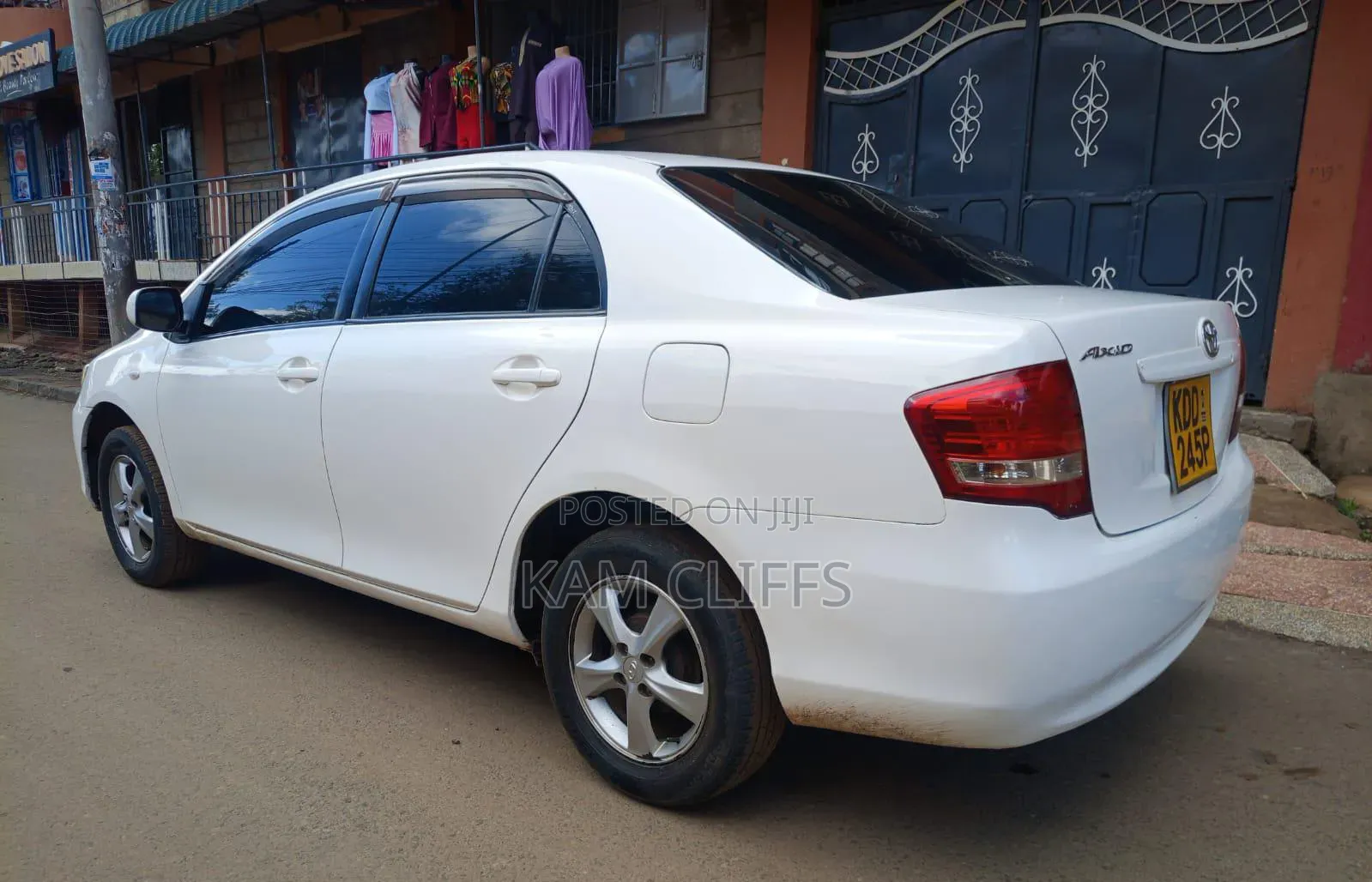 Toyota Axio 1.5 X 2WD 2013 Off white