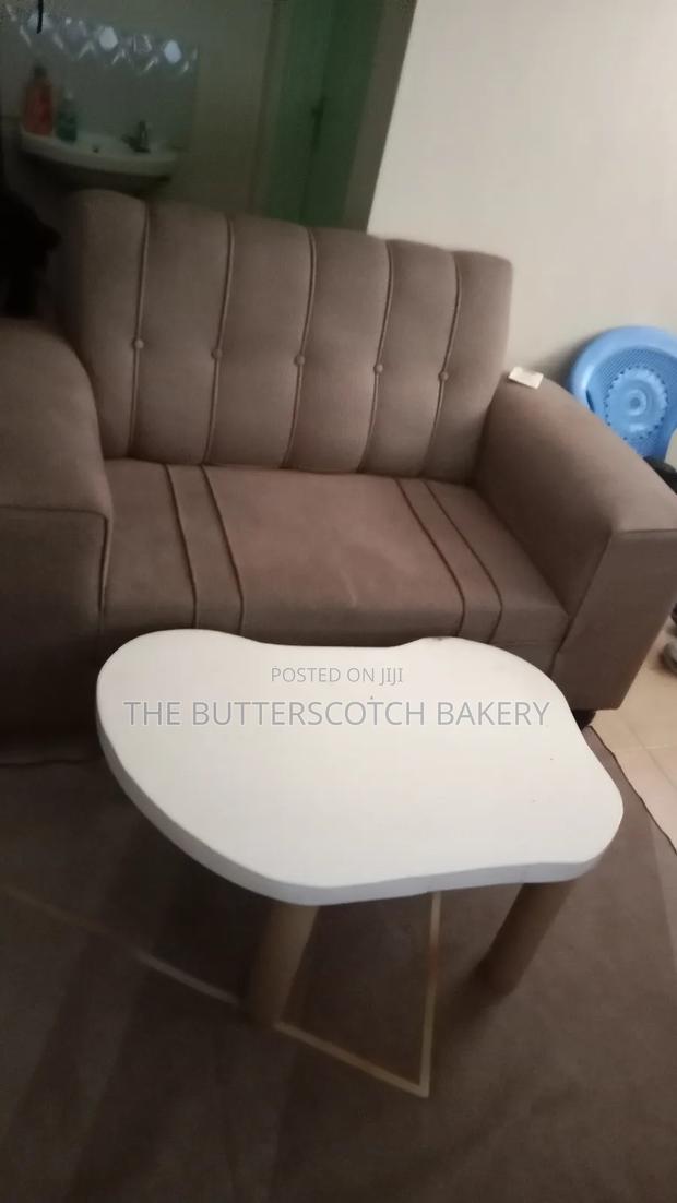2 Seater and Table - thumbnail 3