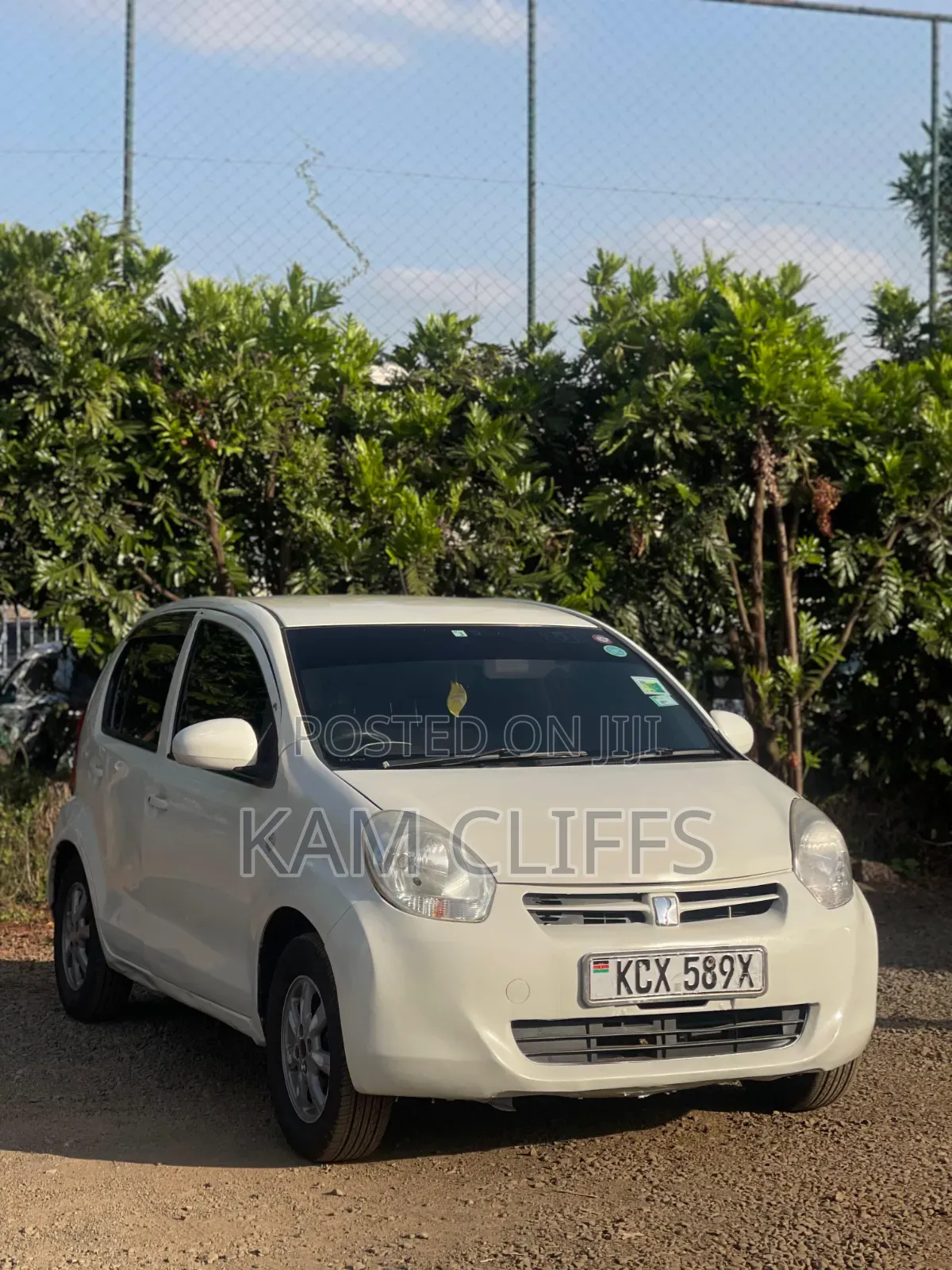Toyota Passo 2012 Silver