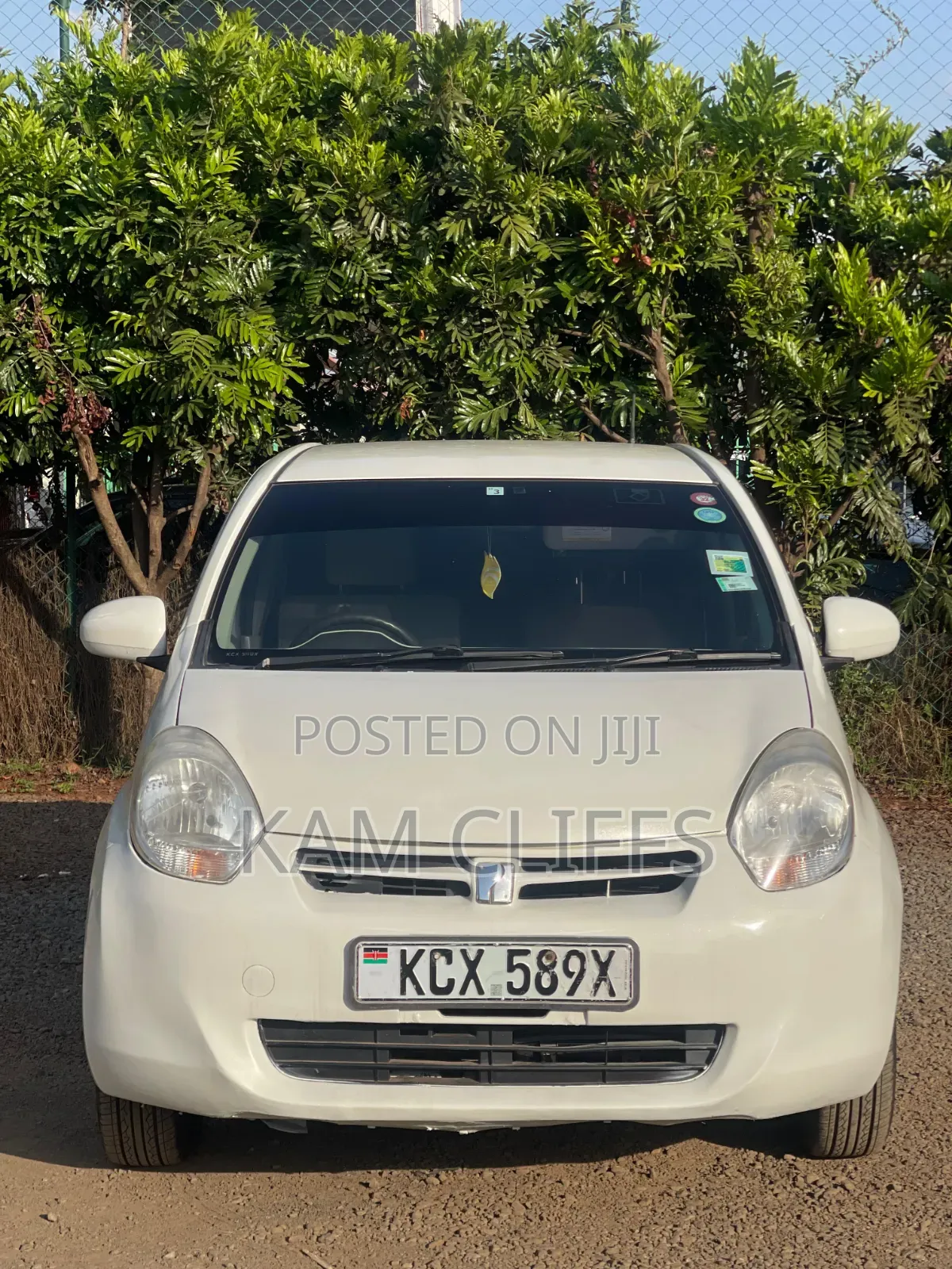 Toyota Passo 2012 Silver