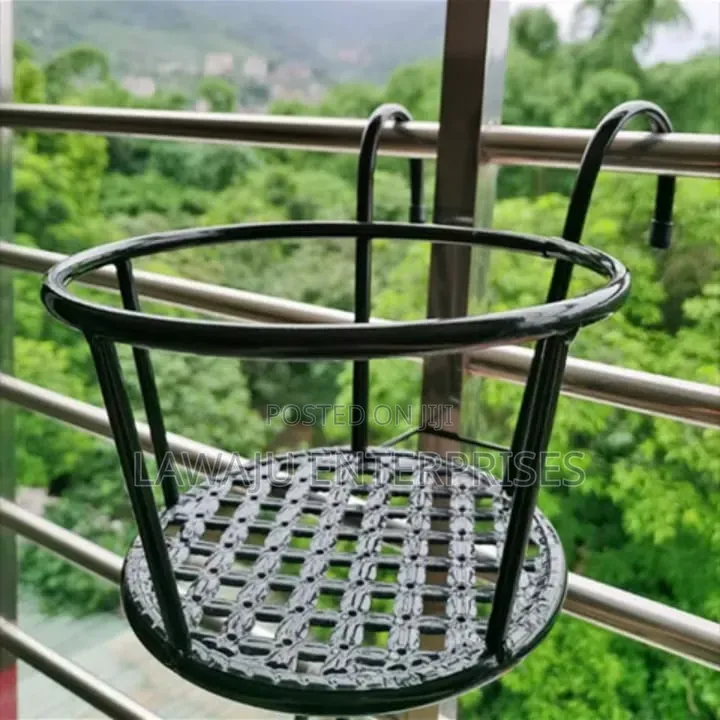 Flower Pot Holder