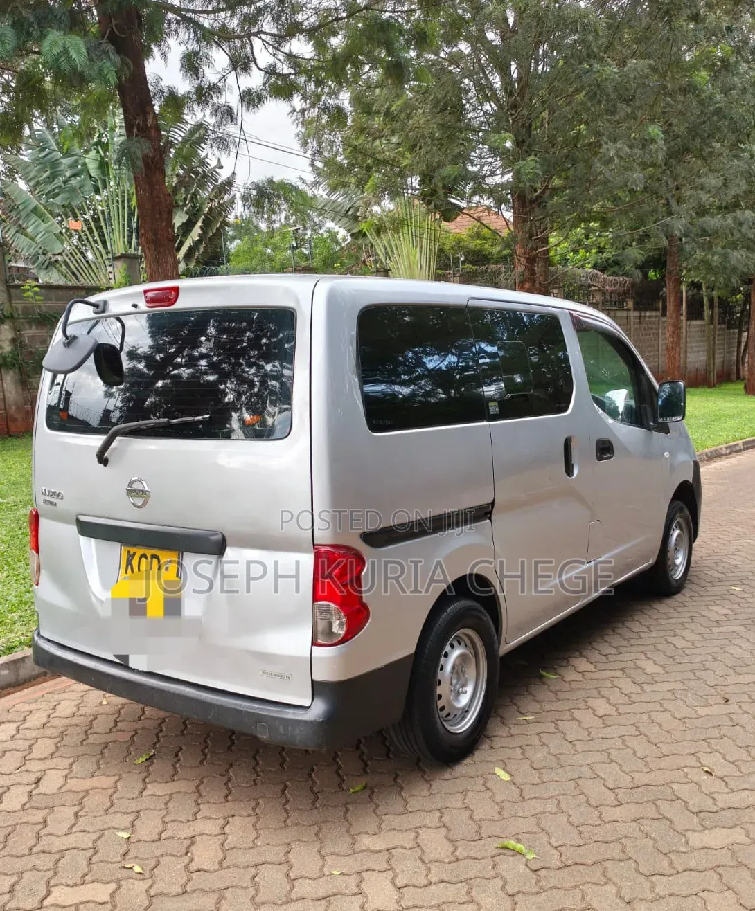 Nissan NV200 2009 Silver