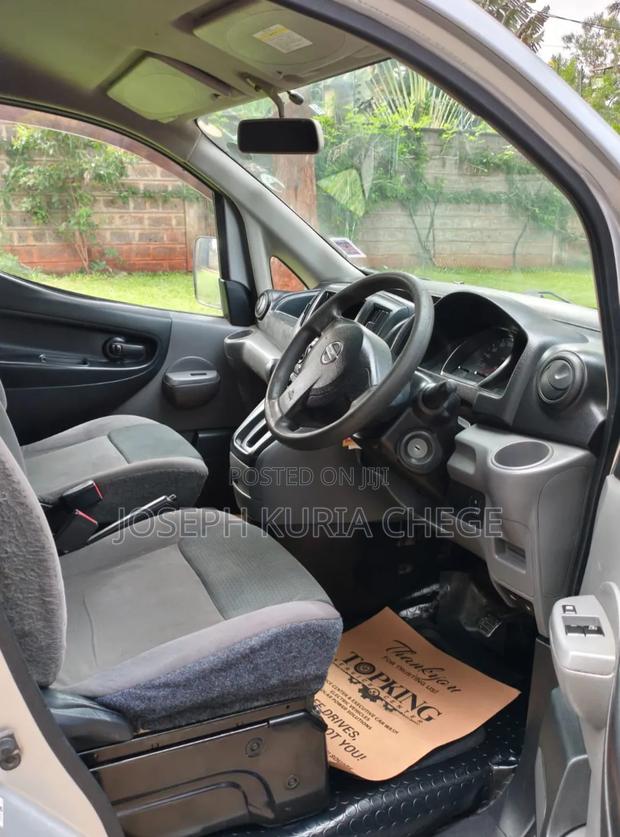 Nissan NV200 2009 Silver - thumbnail 7