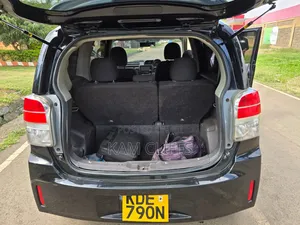 Toyota Spade 2014 Black