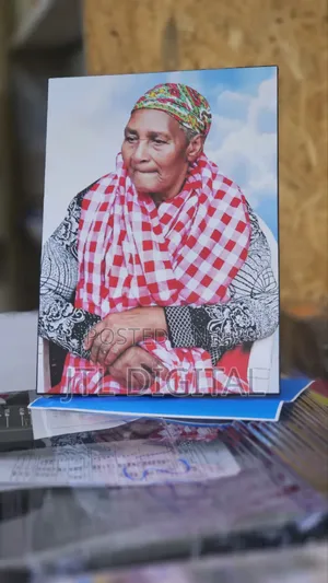 Premium Portrait Photomount Printing