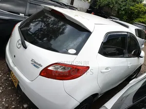 Mazda Demio 2012 Pearl