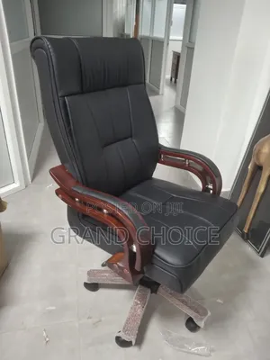 Office Executive Chair With Swivel