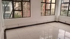 Commercial Space to Let