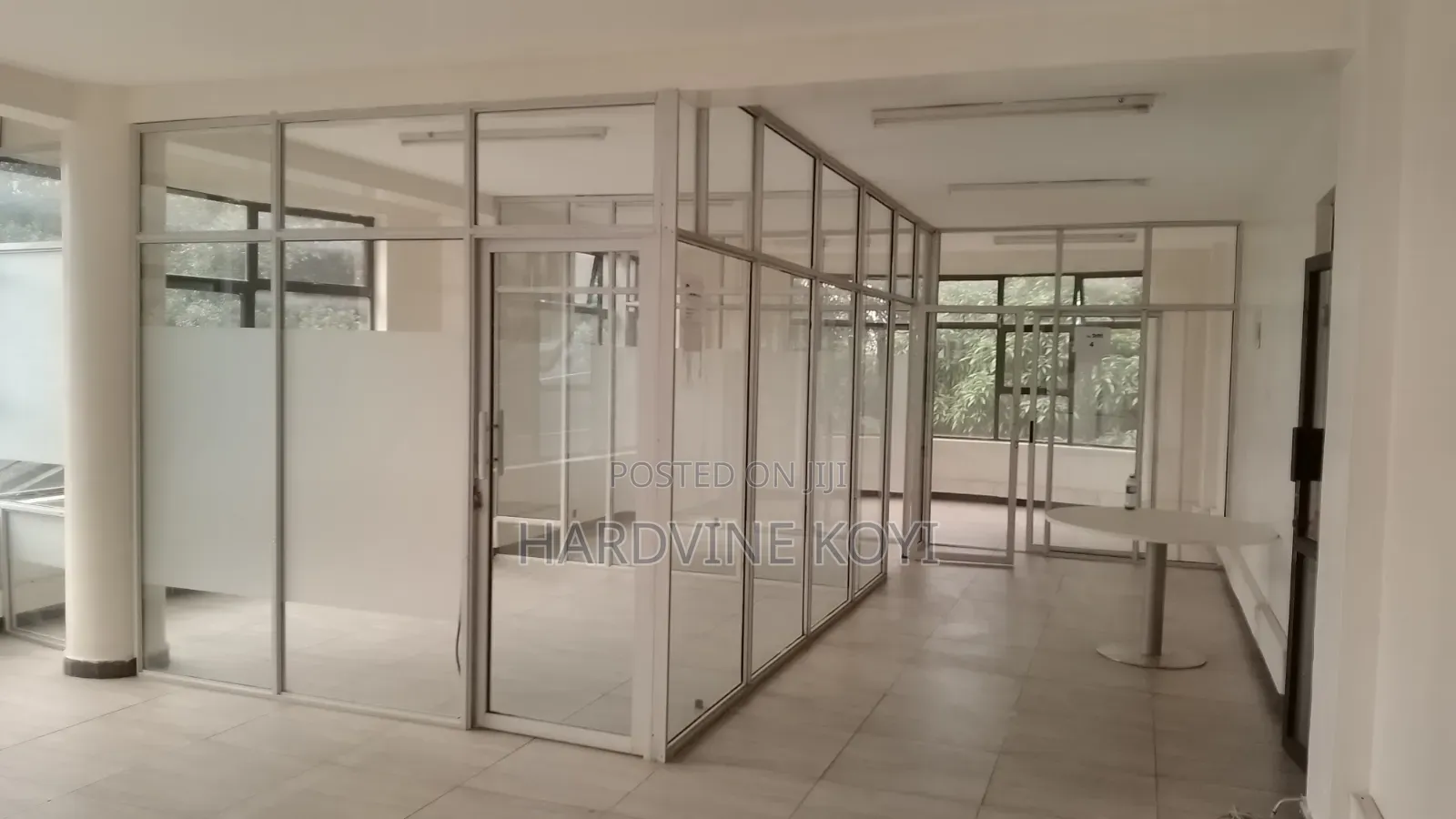 Commercial Space to Let