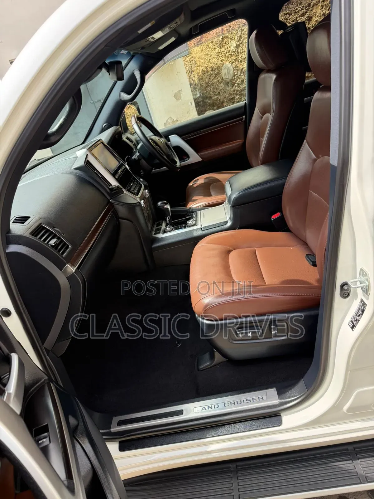 Toyota Land Cruiser 2020 White