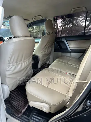 Toyota Land Cruiser Prado 2.7 i 2011 Black