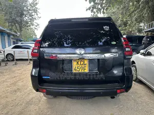 Toyota Land Cruiser Prado 2.7 i 2011 Black