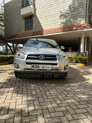 Toyota RAV4 2015 Silver