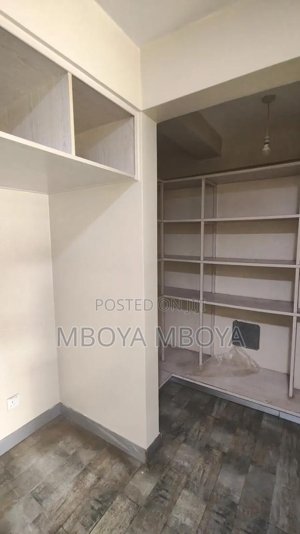 3bdrm Apartment in Parklands for sale - thumbnail 5