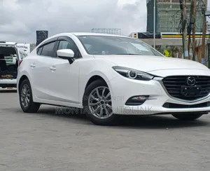 Mazda Axela 2019 White