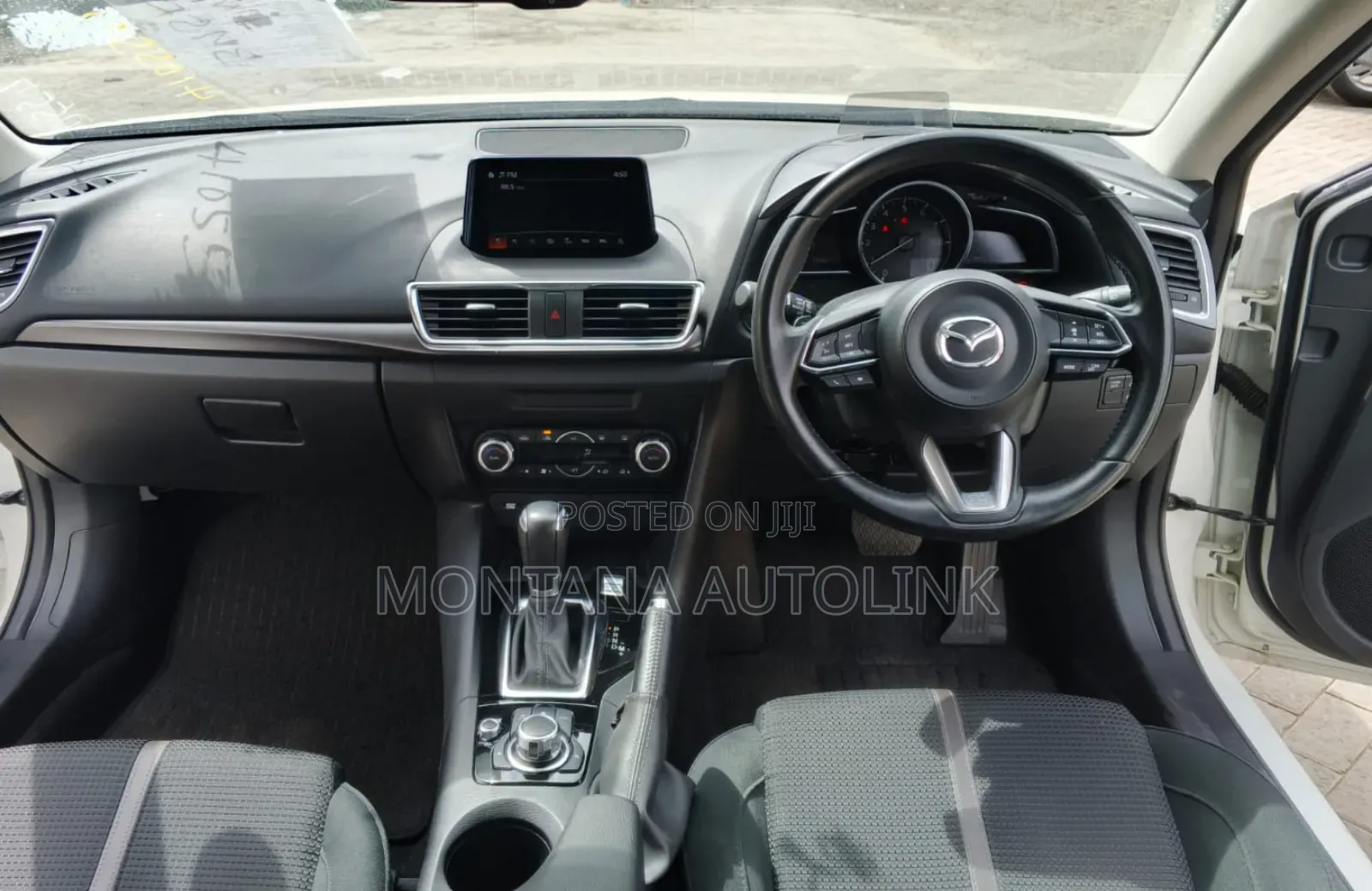 Mazda Axela 2019 White