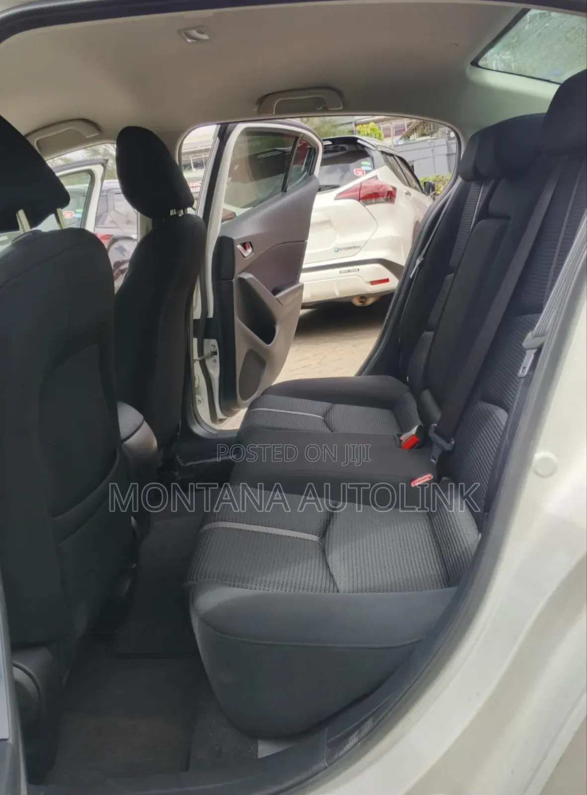 Mazda Axela 2019 White