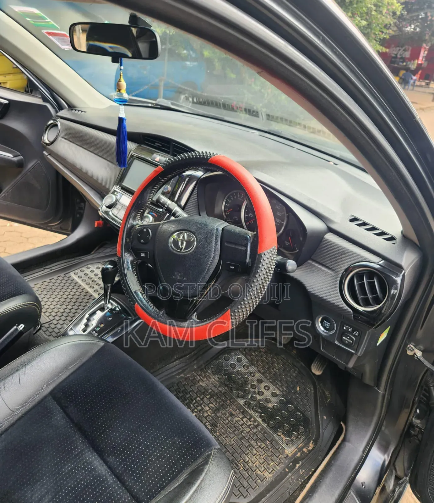 Toyota Corolla Fielder 2014