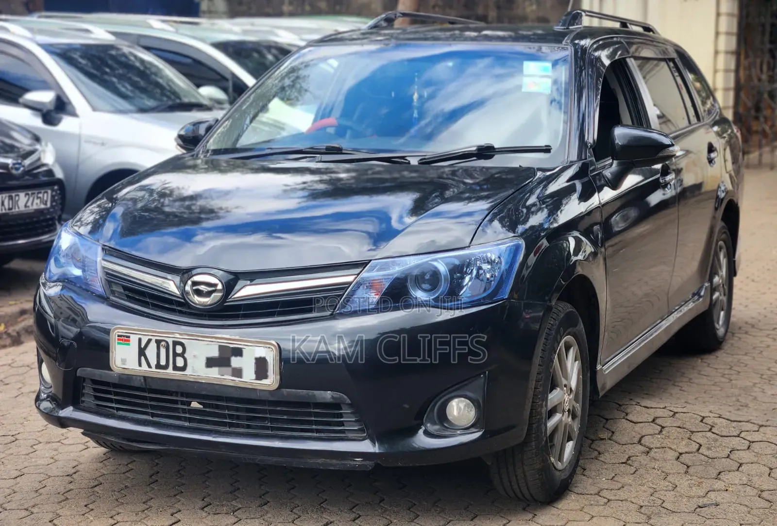 Toyota Corolla Fielder 2014