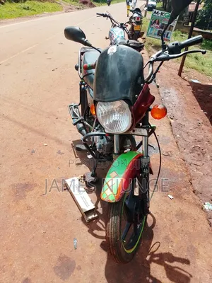 Bajaj Boxer 2012 Black