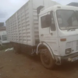 Tata 1313 Kaq