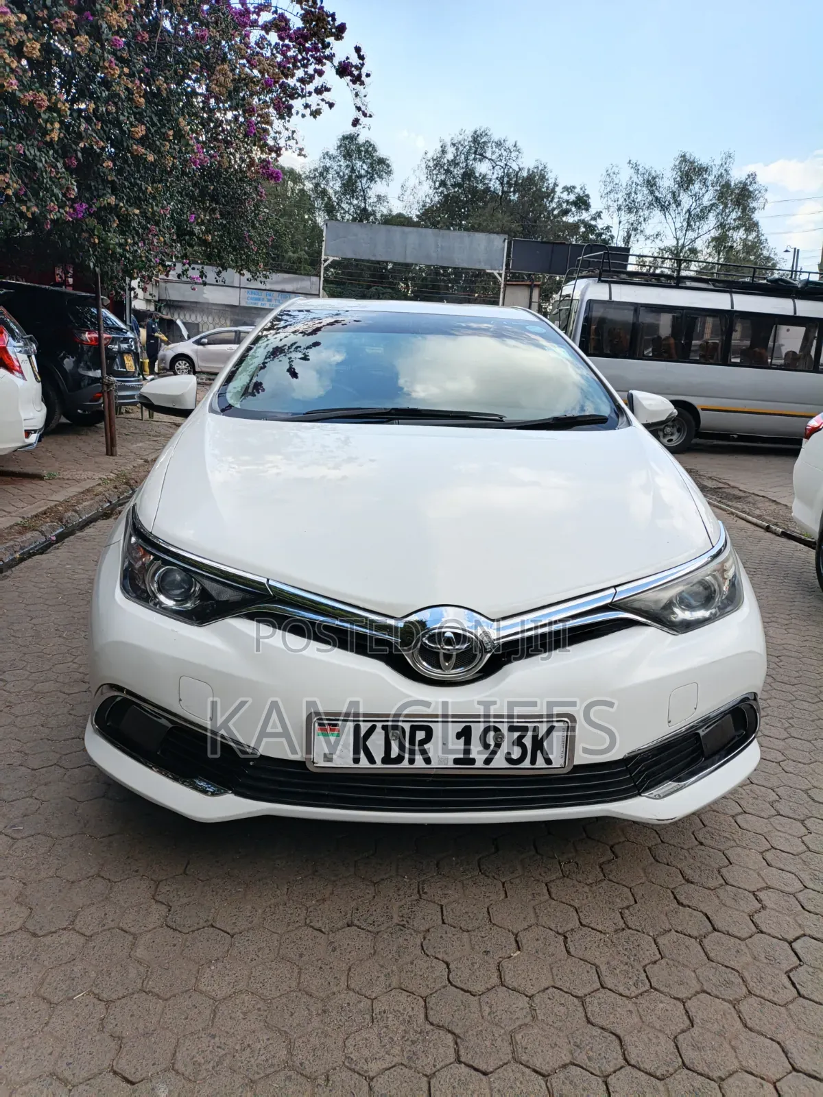 Toyota Auris 2016 Off white