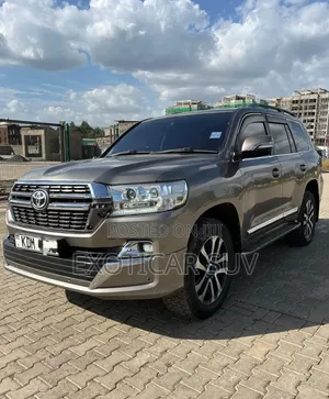 Toyota Land Cruiser 4.5 V8 GX-R 2012 Gray