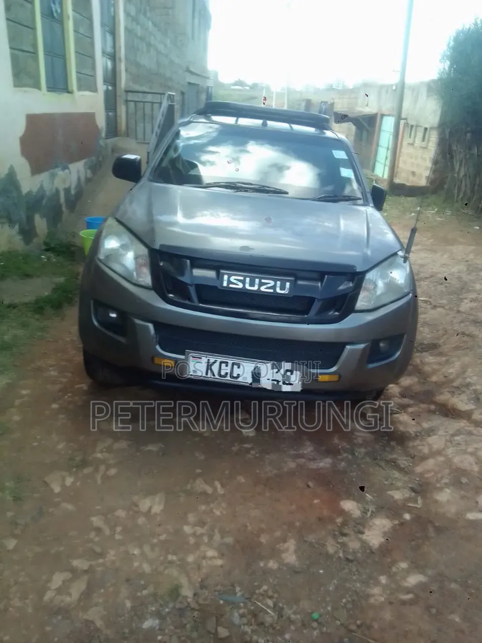 Isuzu D-MAX 2015 Silver